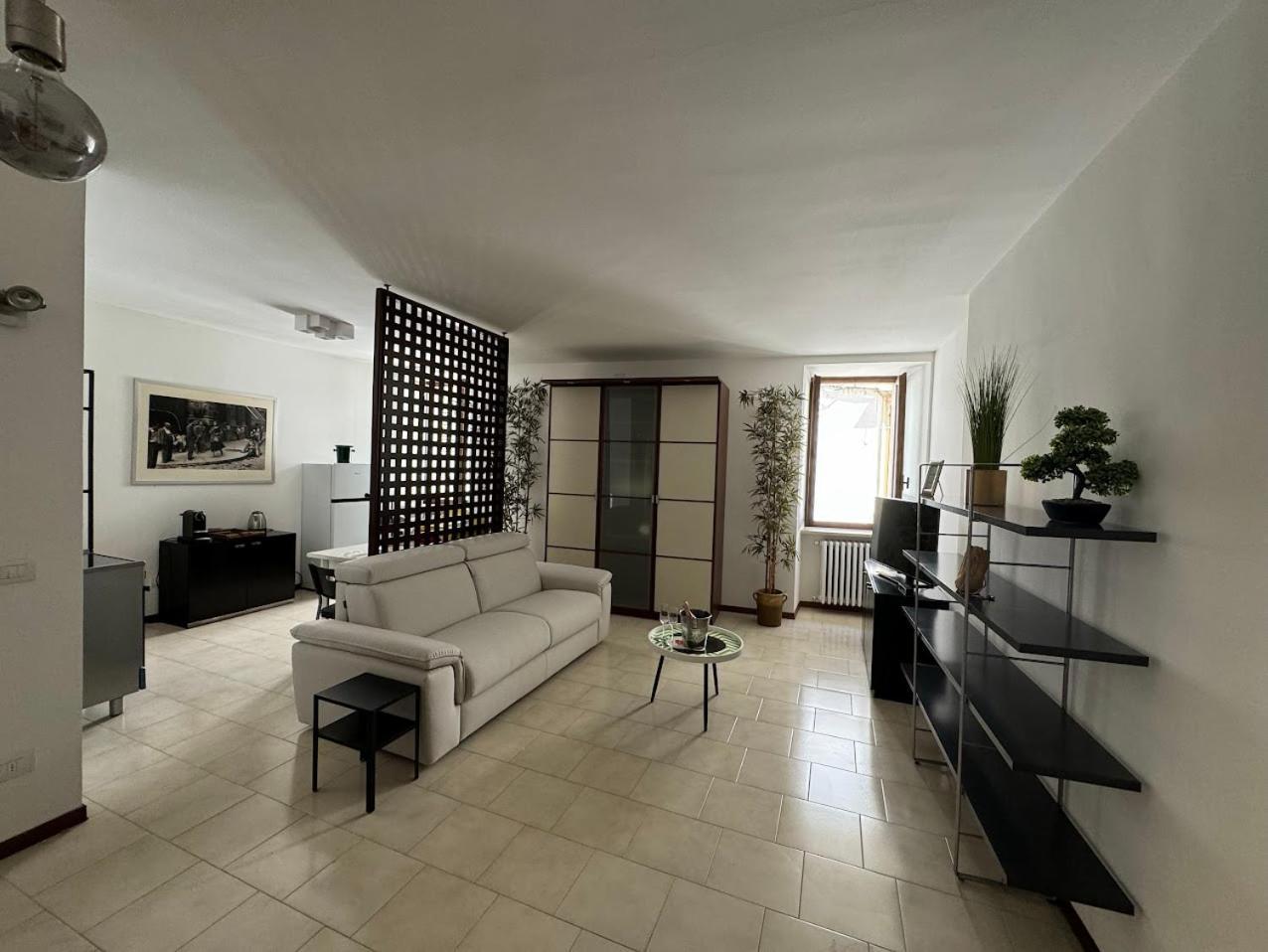 La Torretta Apartment بسكييرا ديل غاردا المظهر الخارجي الصورة