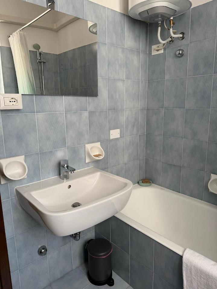 La Torretta Apartment بسكييرا ديل غاردا المظهر الخارجي الصورة