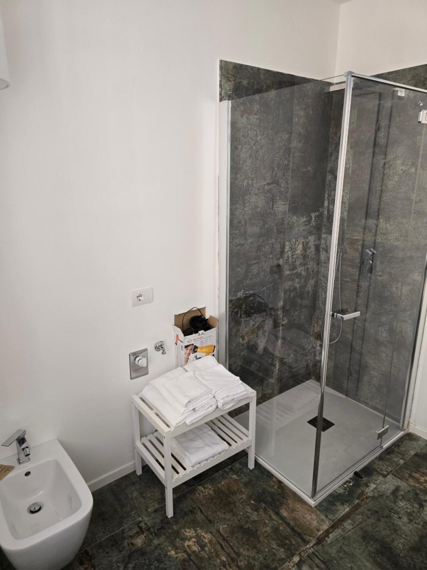 La Torretta Apartment بسكييرا ديل غاردا المظهر الخارجي الصورة