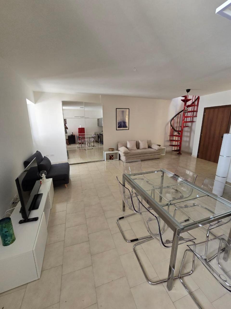 La Torretta Apartment بسكييرا ديل غاردا المظهر الخارجي الصورة